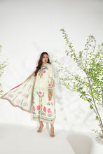 Load image into Gallery viewer, Sahiba
