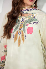 Load image into Gallery viewer, Sahiba

