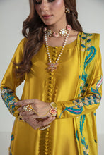 Load image into Gallery viewer, Honey Glow
