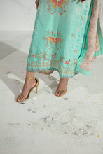 Load image into Gallery viewer, Fiza
