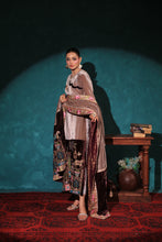 Load image into Gallery viewer, Selia
