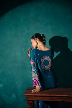 Load image into Gallery viewer, Naira
