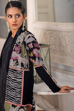 Load image into Gallery viewer, Noori Velvet Jacket
