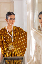 Load image into Gallery viewer, Roha Velvet Kaftan Dress

