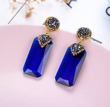 Load image into Gallery viewer, Square Crystal Earrings
