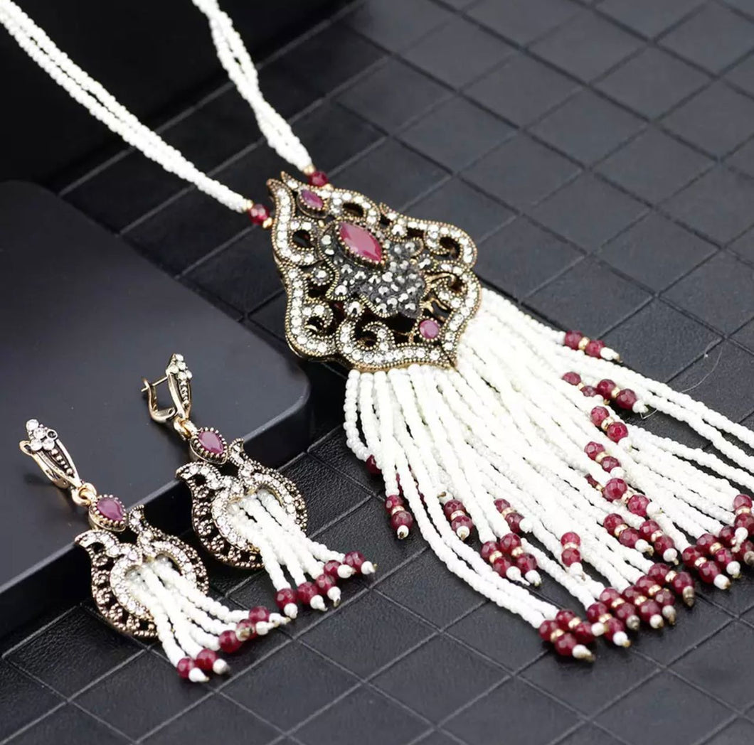 Turkish White and Maroon Jewellery Set