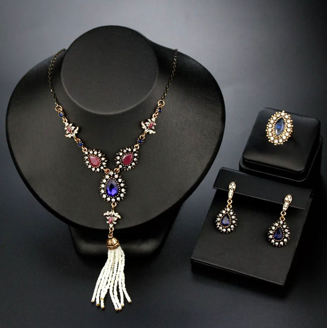 Turkish Jewellery Set with Multi Nug